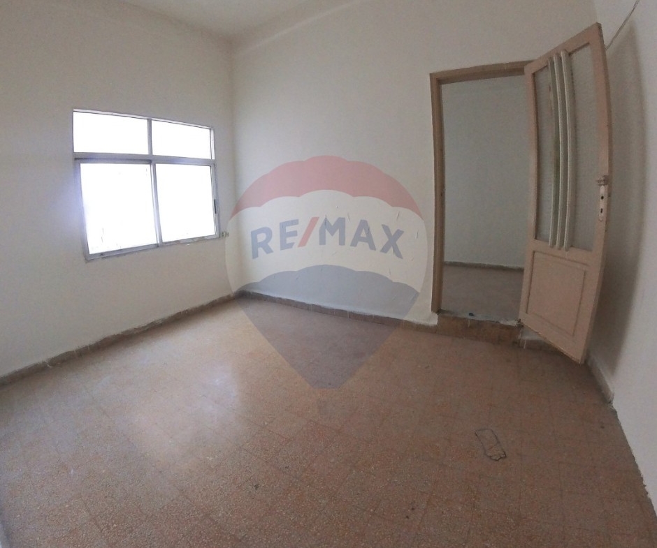 R9-2692 Two Apartments for Sale – Zahriyeh, Tripoli — الصورة 5 من 7