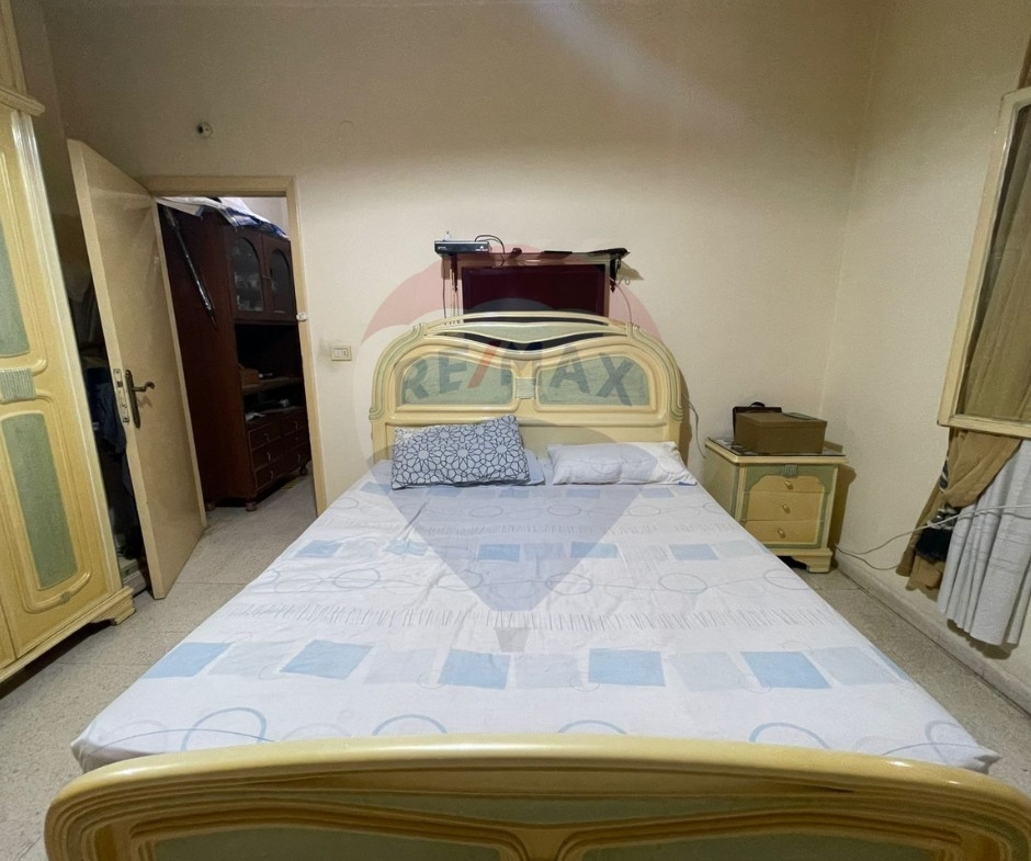 R9-2670 Apartment for Sale – Azmi Street, Tripoli — الصورة 7 من 7