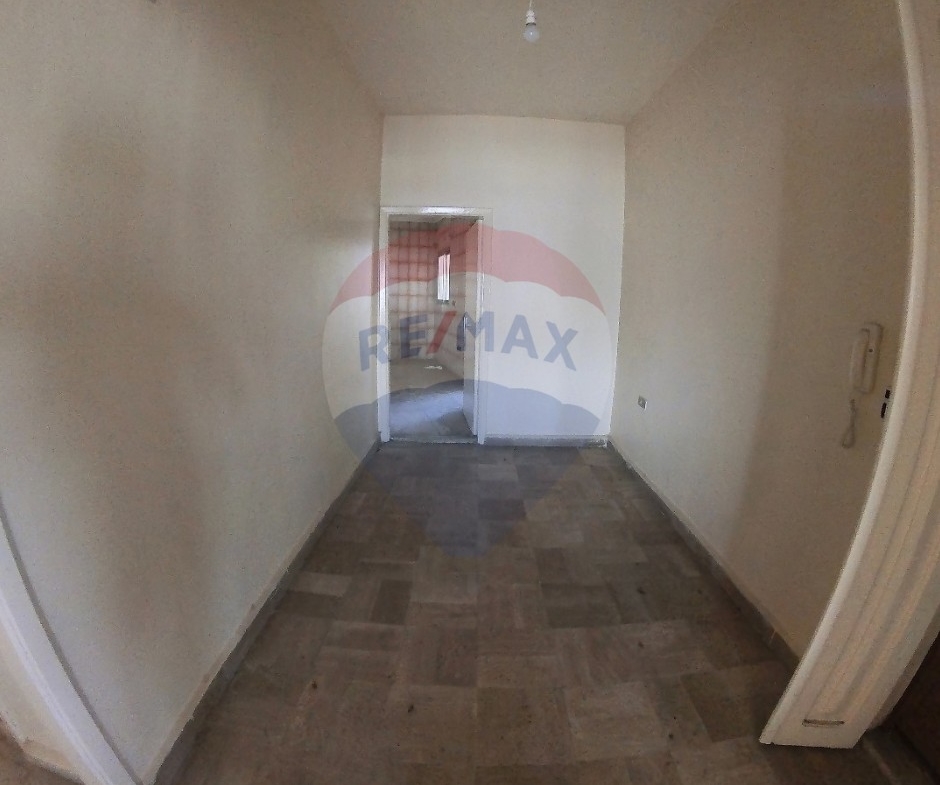 R9-2632 Apartment for Sale – Hawooz Abou Samra, Tripoli — Photo 8 of 9