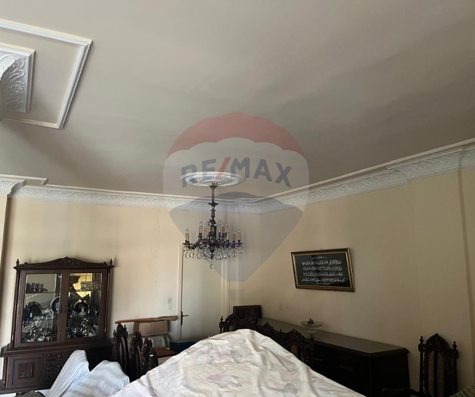 R9-2665 Apartment for Sale in Boulevard Zahriye Tripoli – 280 m² — Photo 9 of 9