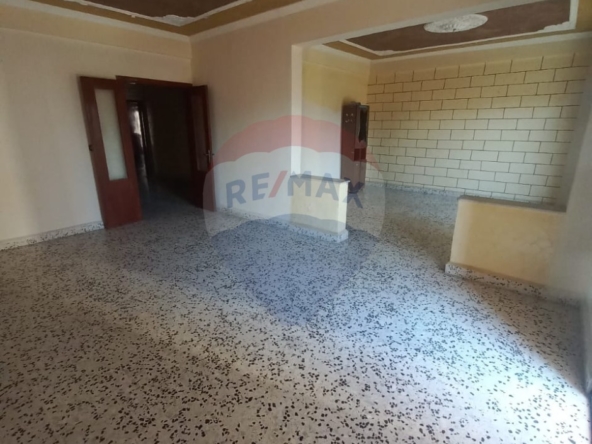 R9-2814 Apartment for Sale in Kobbeh Tripoli – 180 m² — الصورة 2 من 8