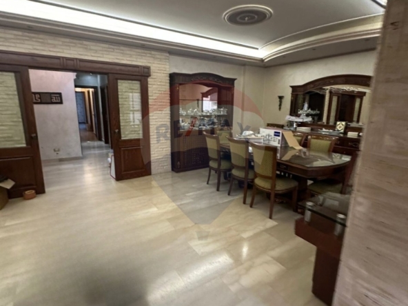 R9-2815 Prime Rental in Dam W Farez – 200 m² — الصورة 2 من 11