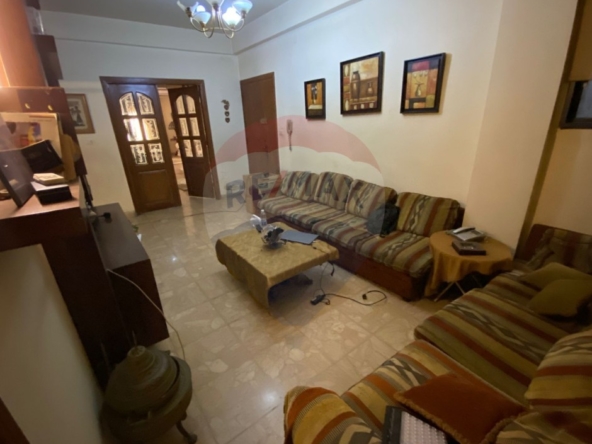 R9-2708 Central Apartment for Sale in Azmi Street – Tripoli — الصورة 2 من 8