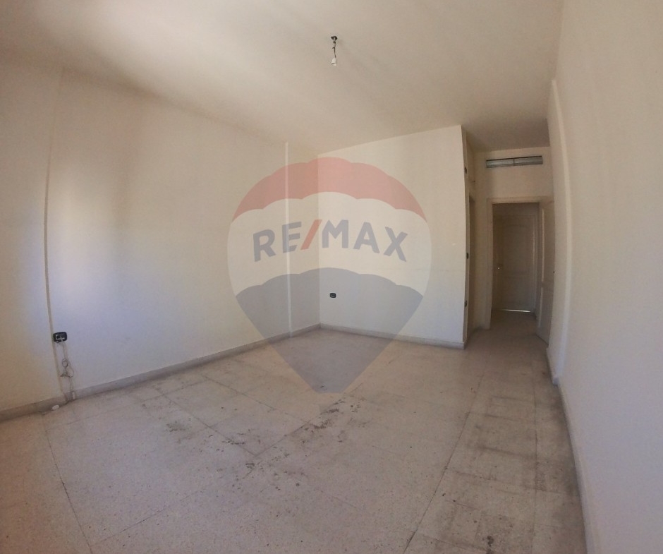 R9-2777 Spacious Apartment For Sale in Nakabet El Ateba – Ideal for Families — Photo 2 of 9