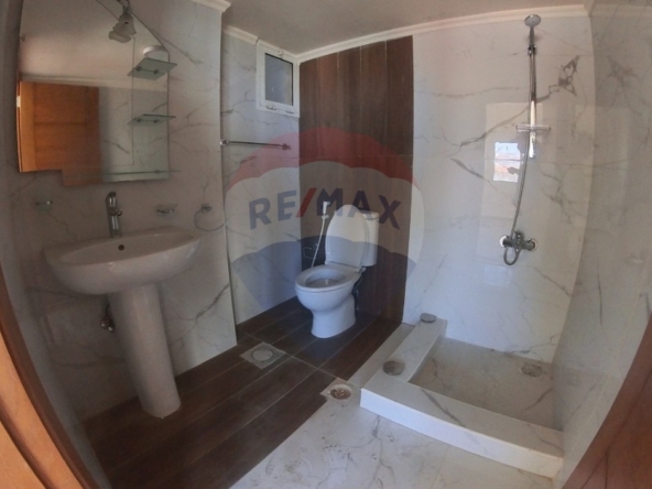 R9-2792 Apartment for Sale in Maarad Tripoli – 160 m² — الصورة 2 من 9