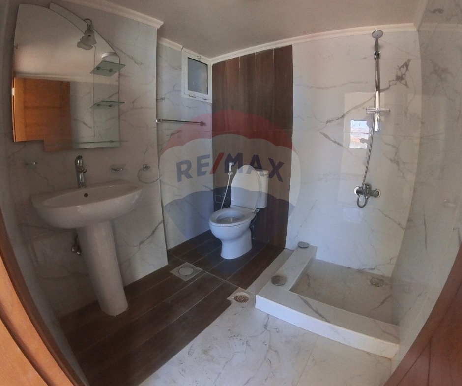 R9-2792 Apartment for Sale in Maarad Tripoli – 160 m² — الصورة 2 من 9