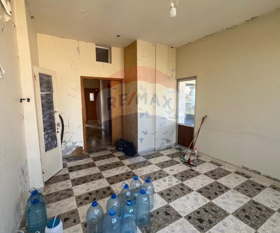 R9-2793 Apartment for Rent in Btermaz Danniyeh — الصورة 2 من 8
