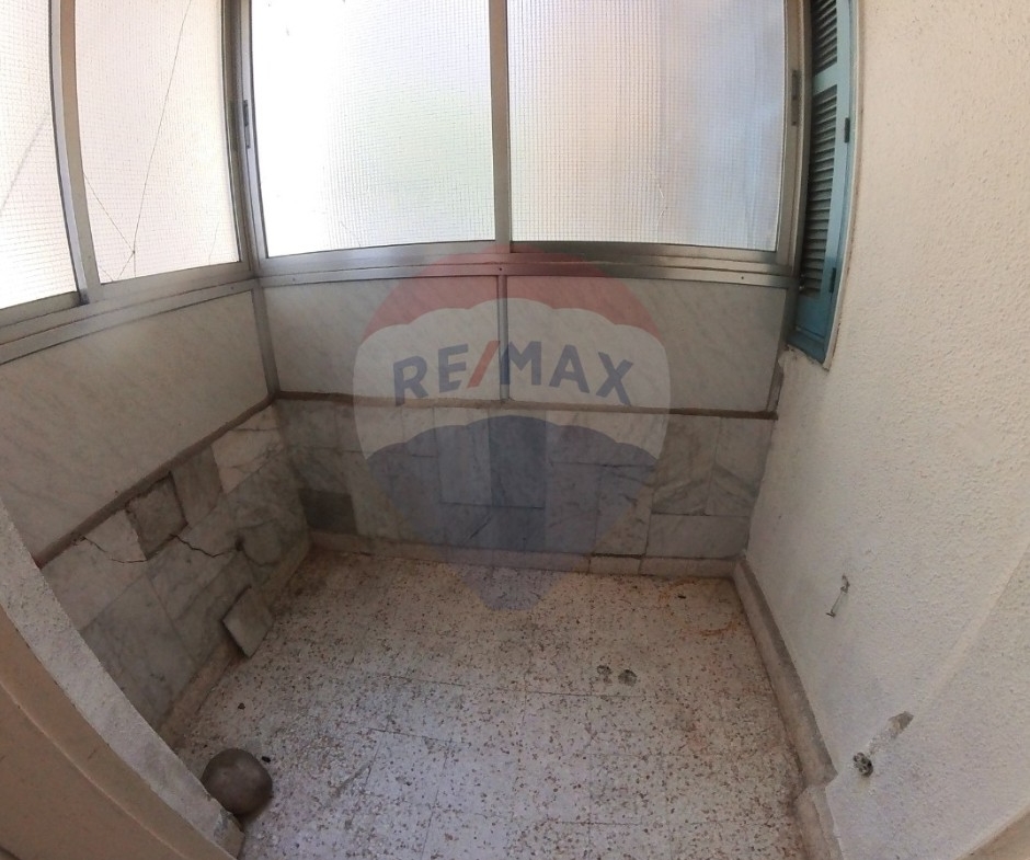 R9-2704 Apartment for Sale – Abou Samra, Tripoli — الصورة 3 من 11