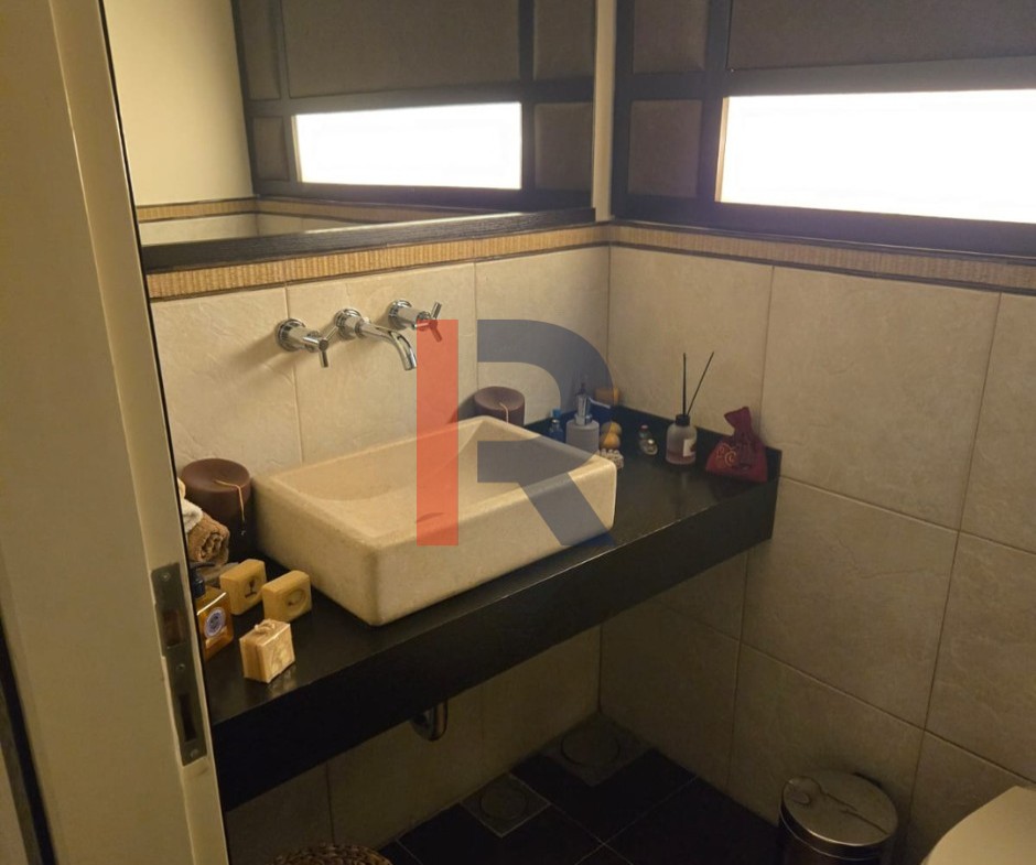 R9-2824 Smart Apartment for Sale in Ain El Remmaneh — الصورة 3 من 7