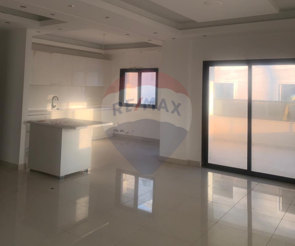 R9-2836 Apartment for Sale in Btouratij – 125 m² — الصورة 3 من 4