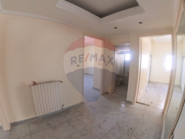 R9-2846 Apartment for Sale in Maarad Tripoli – 310 m² — Photo 3 of 10