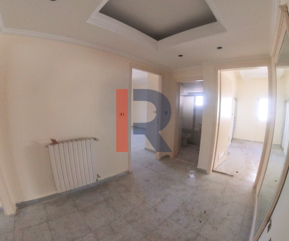 R9-2846 Apartment for Sale in Maarad Tripoli – 310 m² — Photo 3 of 10