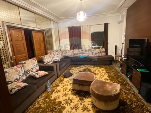 R9-2749 Exclusive 220m² Apartment for Sale in Sahat Dannawi – Abou Samra — الصورة 3 من 14