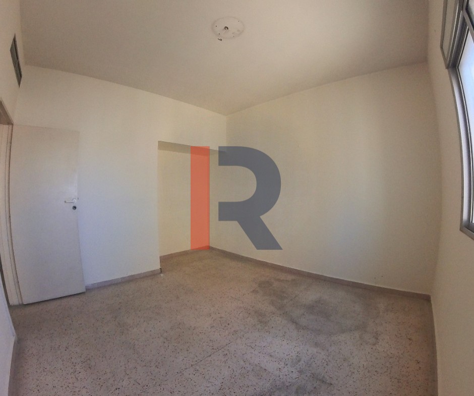 R9-2710 Three Bedrooms ApartmentFor Rent Tripoli — Photo 7 of 9