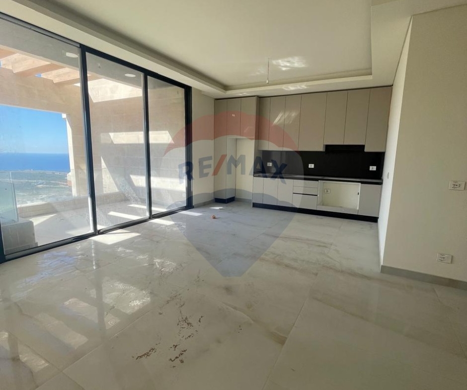 R9-2781 Lower-Ground Apartment with Panoramic Views in Balamand — Photo 7 of 9