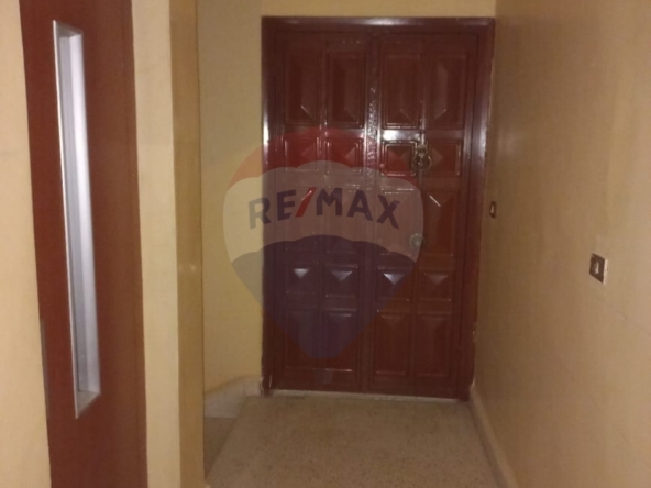 R9-2814 Apartment for Sale in Kobbeh Tripoli – 180 m² — الصورة 3 من 8