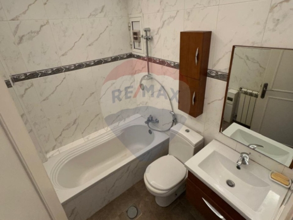 R9-2816 Prime Azmi Location – Spacious Apartment — Photo 3 of 5