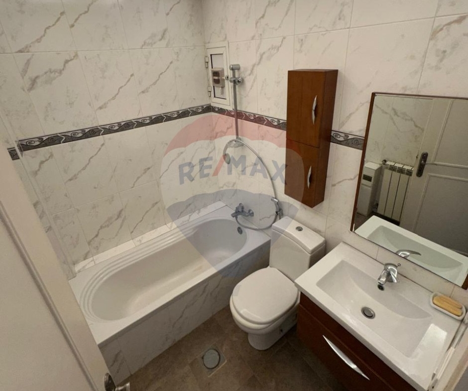 R9-2816 Prime Azmi Location – Spacious Apartment — Photo 3 of 5