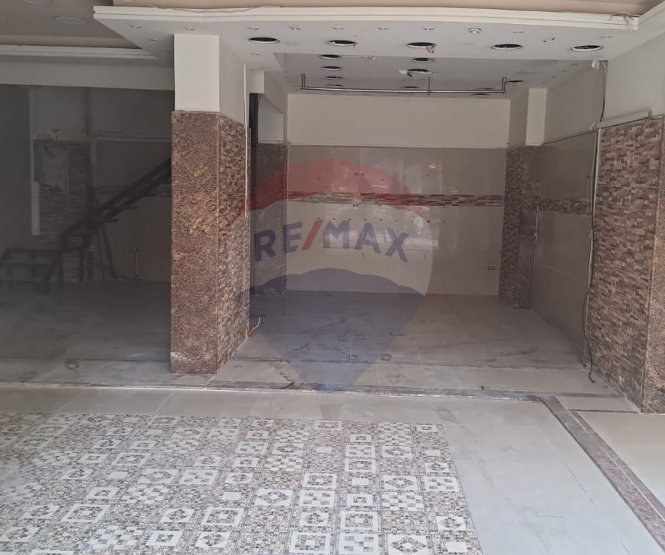 R9-2818 Connected Shops for Sale in Jamil Adra Street Tripoli – 64 m² — Photo 3 of 5
