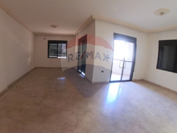 R9-2777 Spacious Apartment For Sale in Nakabet El Ateba – Ideal for Families — Photo 4 of 9