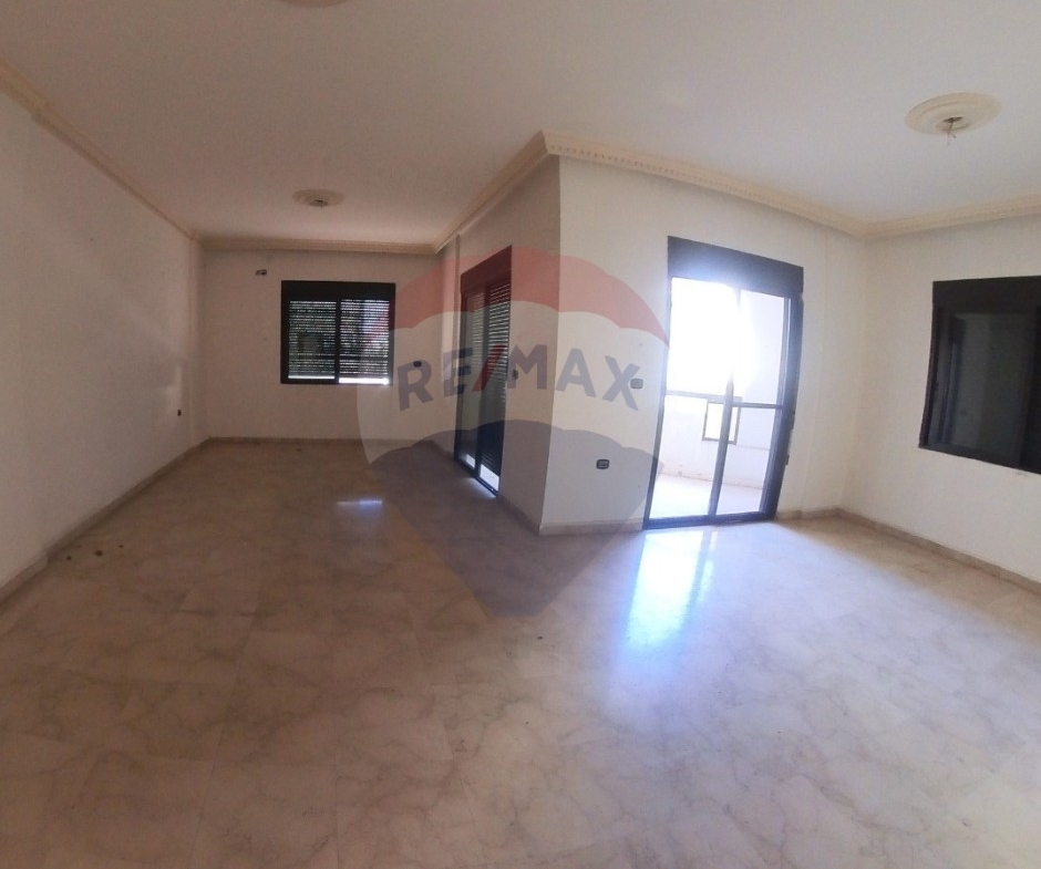 R9-2777 Spacious Apartment For Sale in Nakabet El Ateba – Ideal for Families — Photo 4 of 9