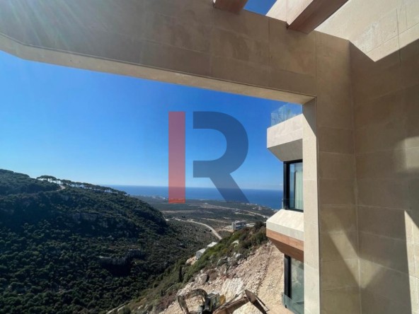 R9-2780 Elegant 2-Bedroom Apartment in Balamand with Breathtaking Views — Photo 4 of 9