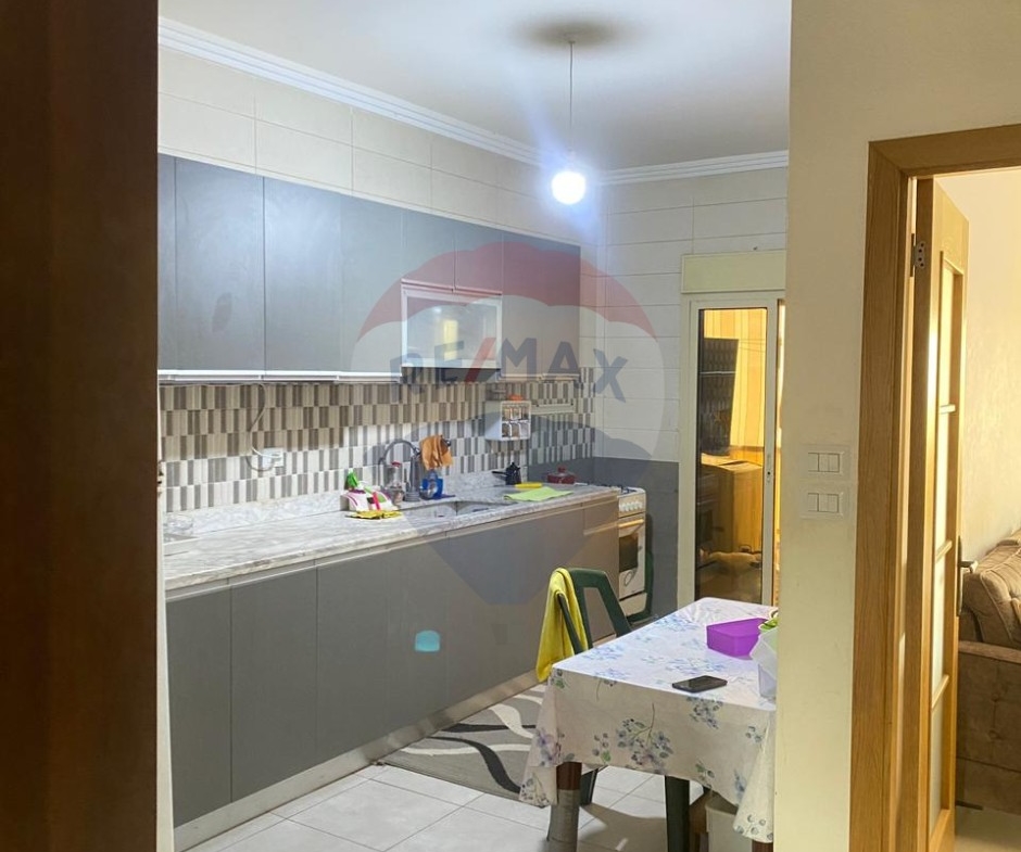 R9-2797 Apartment for Sale in Abou Samra Tripoli – 120 m² on 4th Floor — Photo 4 of 8