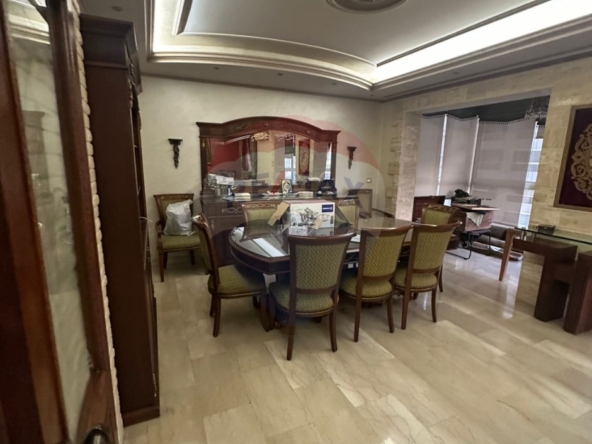 R9-2815 Prime Rental in Dam W Farez – 200 m² — الصورة 4 من 11