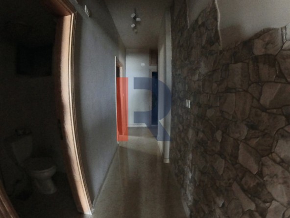 R9-2771 Sea View Apartment For Sale in Corniche el Mina - Tripoli — Photo 5 of 9