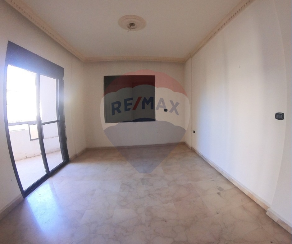 R9-2777 Spacious Apartment For Sale in Nakabet El Ateba – Ideal for Families — Photo 5 of 9