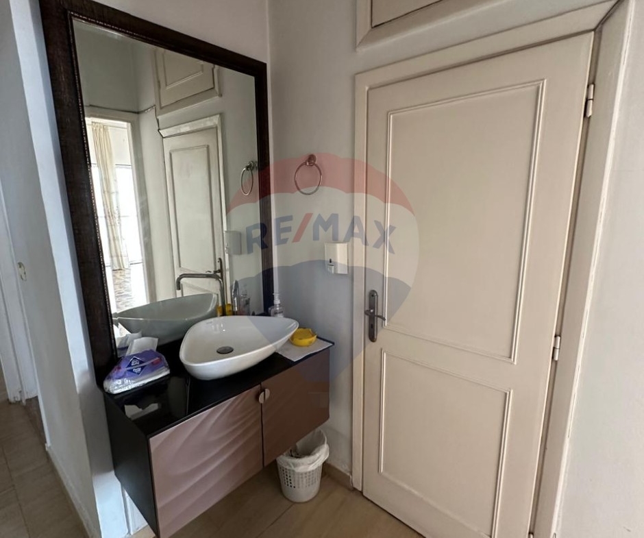 R9-2816 Prime Azmi Location – Spacious Apartment — Photo 4 of 5