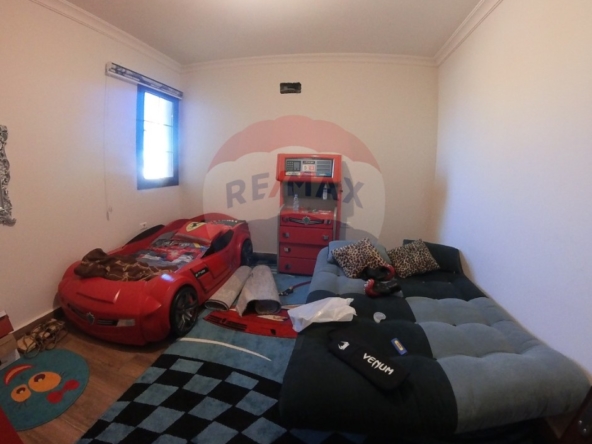 R9-2832 Elegant Apartment for Sale in Dam W Farez – 210 m² — الصورة 3 من 10