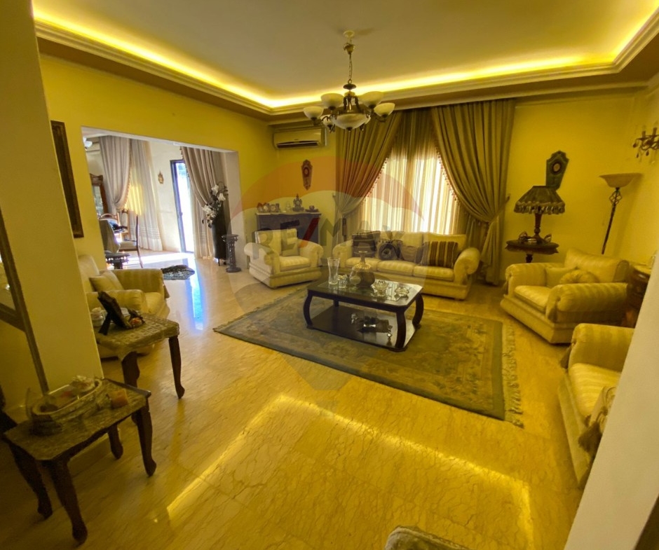 R9-2708 Central Apartment for Sale in Azmi Street – Tripoli — الصورة 6 من 8