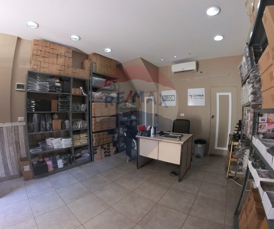 R9-2779 Commercial Shop For Sale in Azmi Balha Street Tripoli — Photo 7 of 8