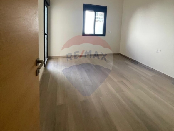 R9-2781 Lower-Ground Apartment with Panoramic Views in Balamand — Photo 3 of 9