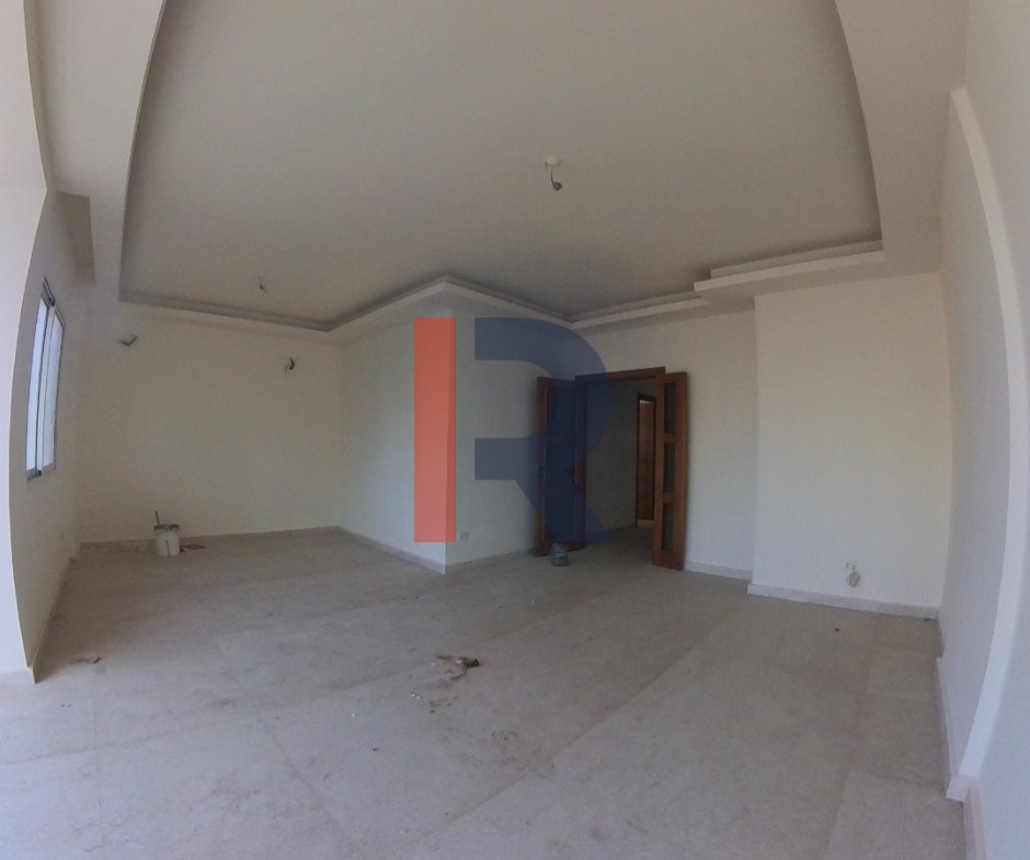 R9-2792 Apartment for Sale in Maarad Tripoli – 160 m² — الصورة 7 من 9