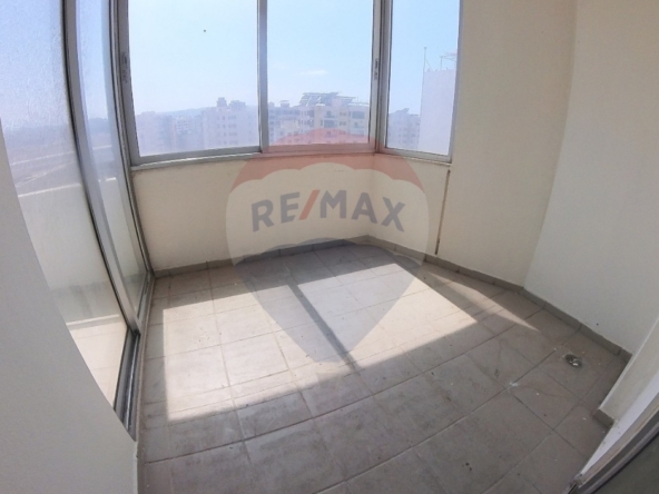 R9-2710 Three Bedrooms ApartmentFor Rent Tripoli — Photo 4 of 9