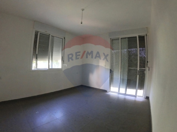R9-2714 First-Floor Apartment For Sale in Qalamoun Tripoli — الصورة 5 من 11