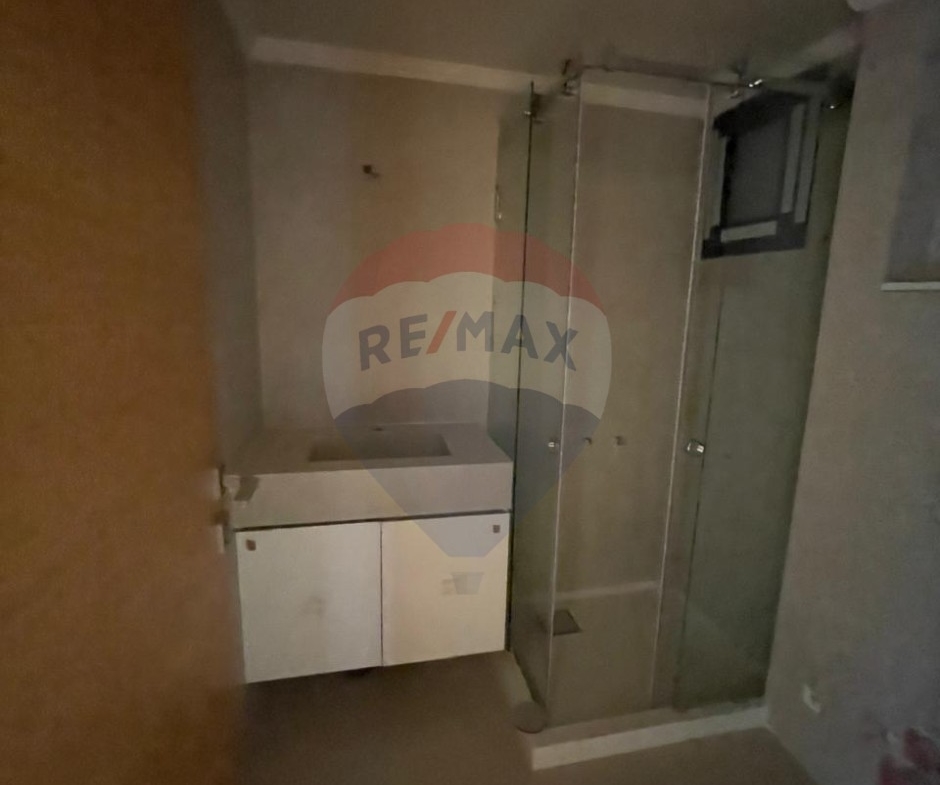 R9-2781 Lower-Ground Apartment with Panoramic Views in Balamand — Photo 2 of 9
