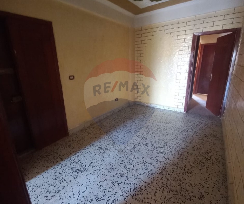 R9-2814 Apartment for Sale in Kobbeh Tripoli – 180 m² — الصورة 8 من 8