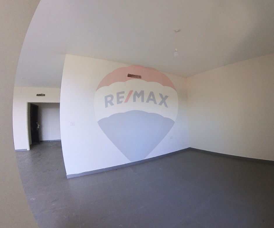 R9-2711 Apartment for Sale in Qalamoun – Tripoli — الصورة 8 من 12