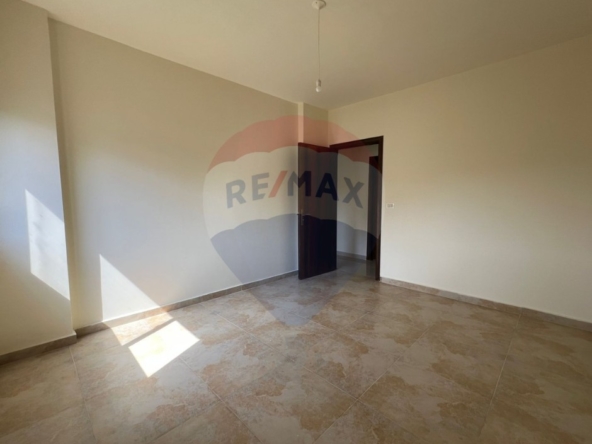 R9-2743 Elegant 3-Bedroom Apartment with Maid’s Room – 180m² — Photo 2 of 10