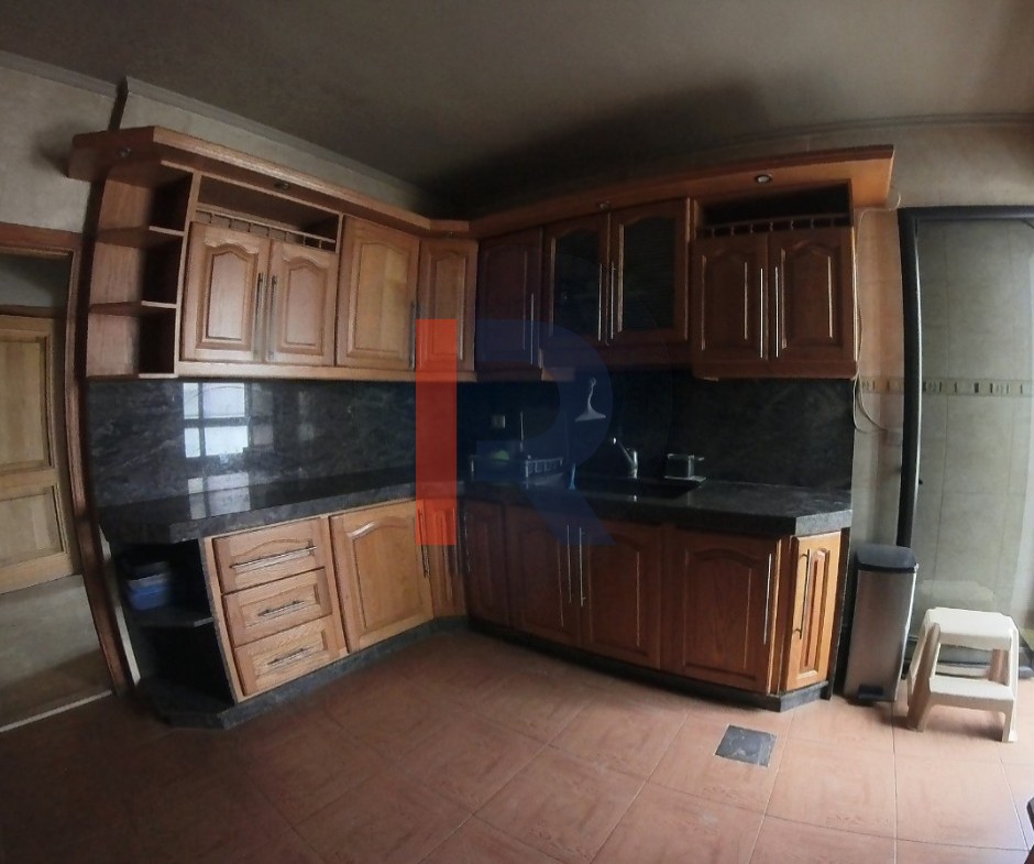 R9-2771 Sea View Apartment For Sale in Corniche el Mina - Tripoli — Photo 9 of 9