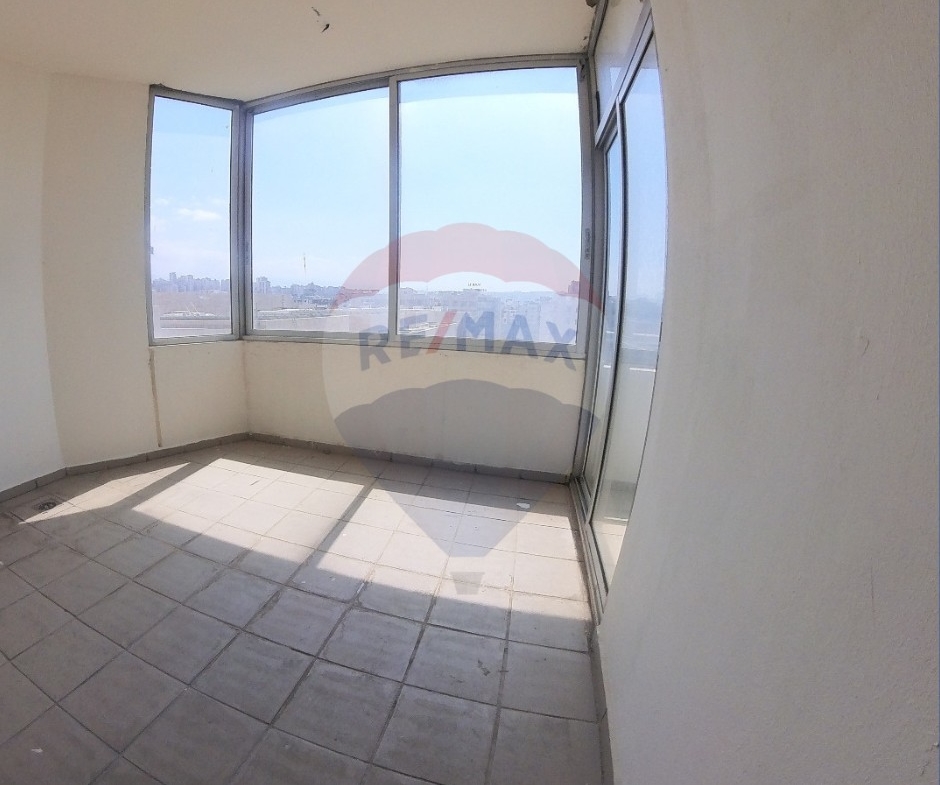 R9-2710 Three Bedrooms ApartmentFor Rent Tripoli — Photo 2 of 9