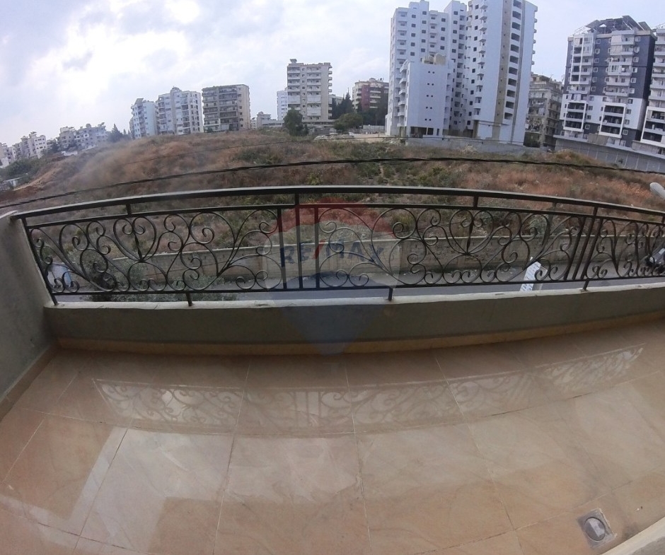 R9-2885 Apartment for Sale in Abou Samra Tripoli – 200 m² — Photo 10 of 10