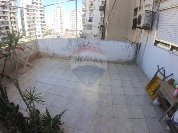R9-2848 Spacious Apartment for Sale in Akabet Ateba – 280 m² — الصورة 3 من 12