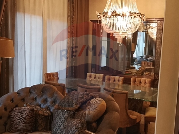 R9-2862 Apartment for Sale in Jemayzet Street – 220 m² — الصورة 2 من 6