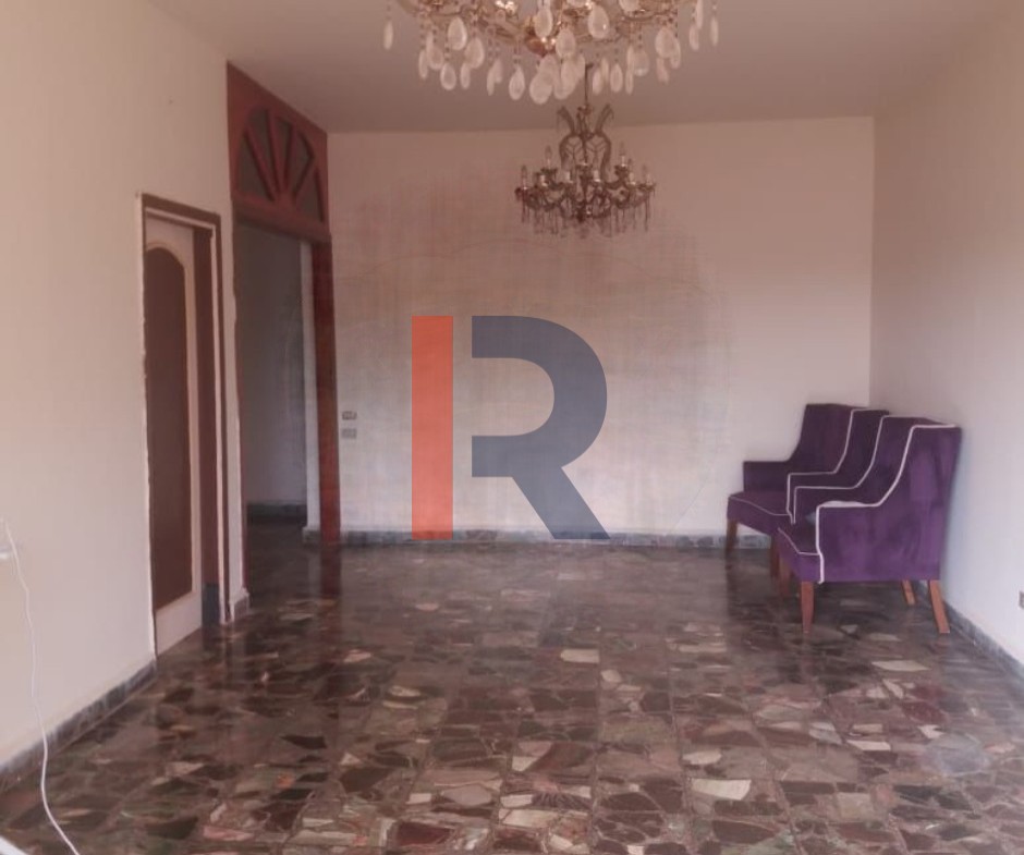 R9-2867 Apartment for Sale in Bechmezzine – 145 m² — Photo 2 of 4