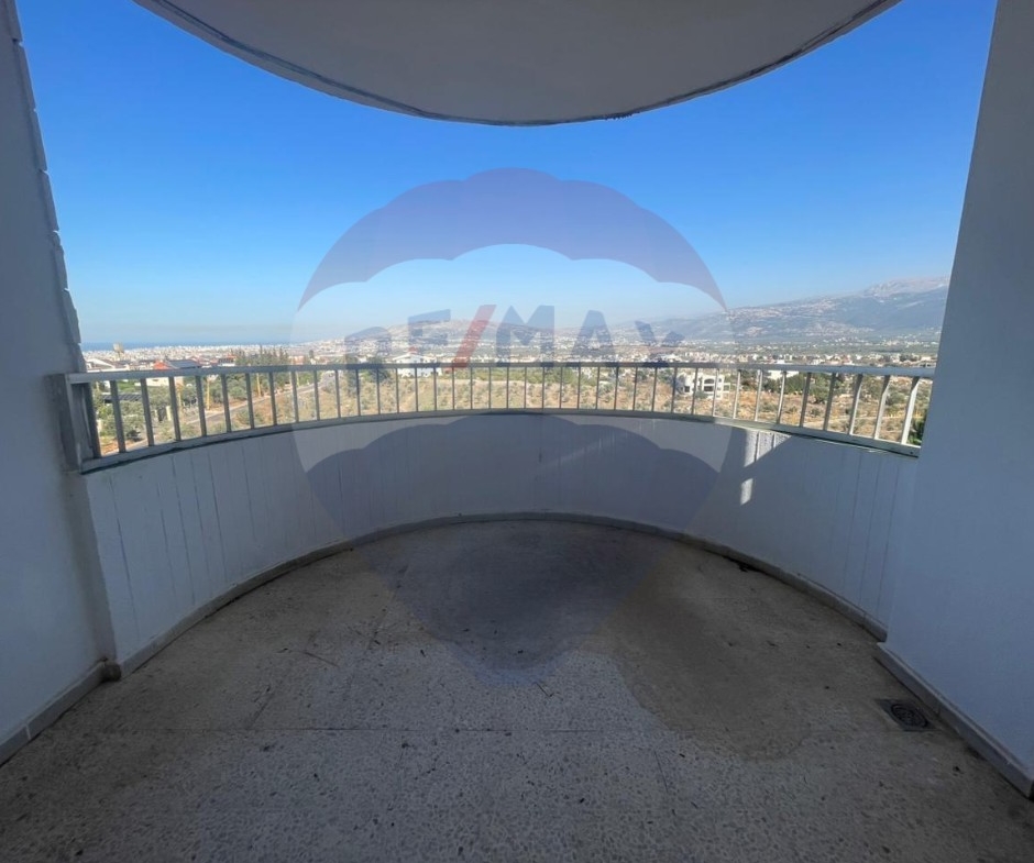 R9-2875 Apartment for Sale in Nakhleh – 155 m² Last Floor with Balconies — الصورة 2 من 10