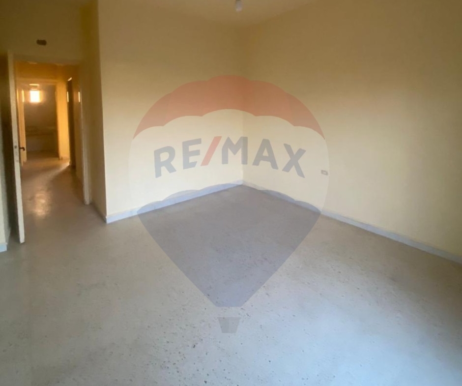R9-2851 Apartment for Sale in Kfarkahel – 120 m² — Photo 2 of 7